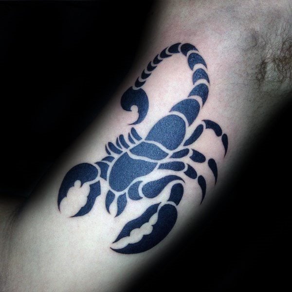 tatuaje escorpion 161