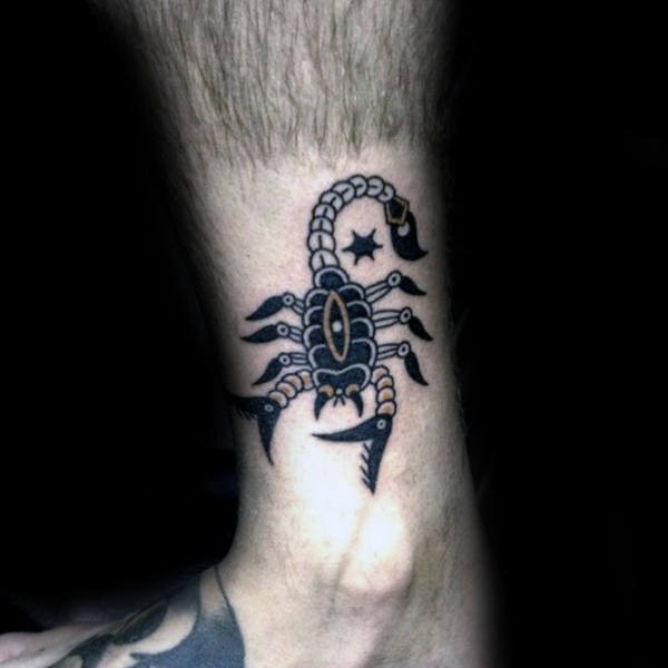 tatuaje escorpion 62