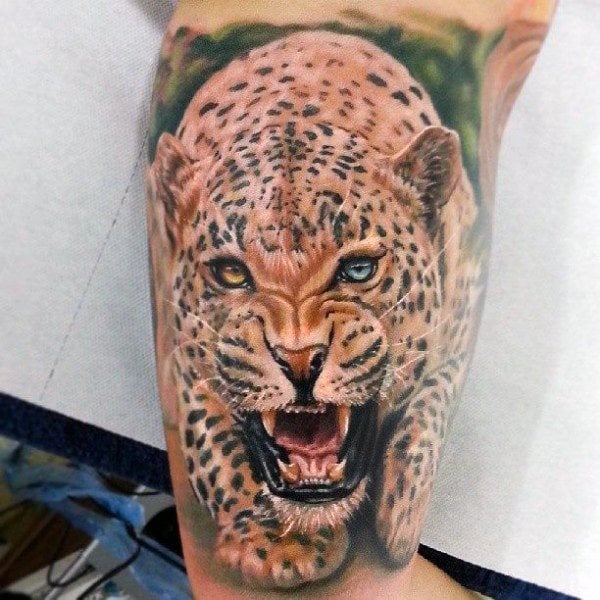110 Tatuajes de leopardos (Con su significado)