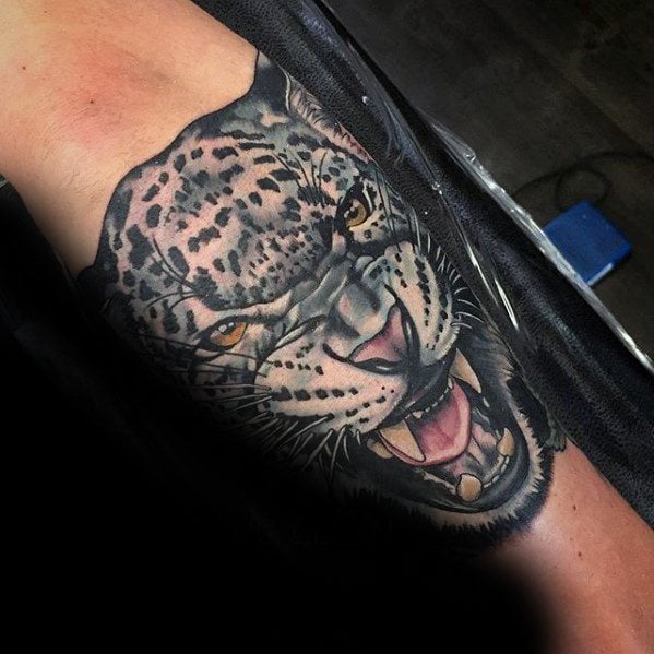 tatuaje leopardo 488