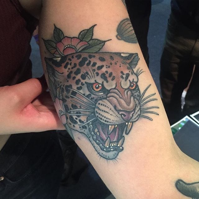 tatuaje leopardo 536