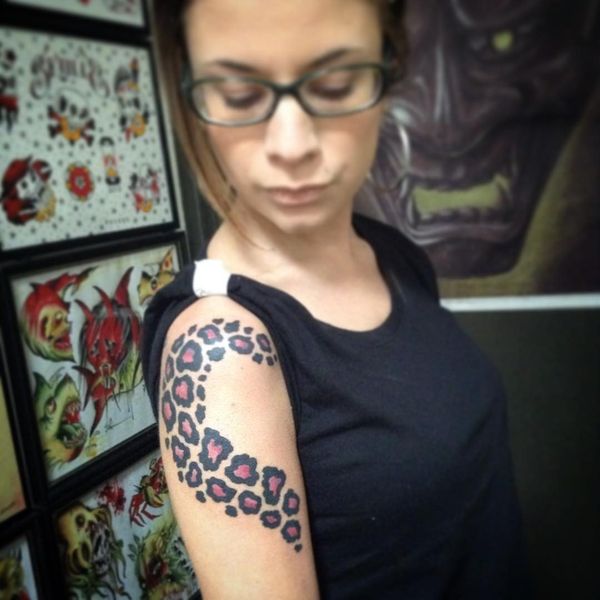 tatuaje leopardo 569