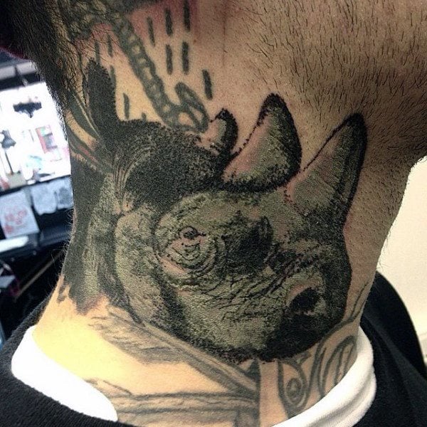 tatuaje rinoceronte 137