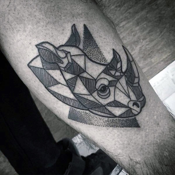 tatuaje rinoceronte 212