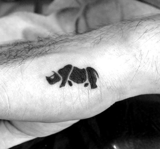 tatuaje rinoceronte 227