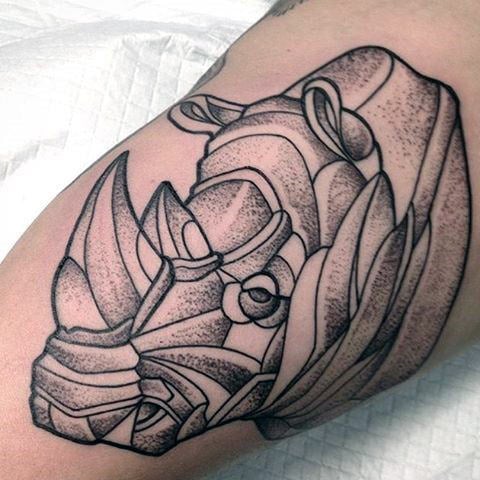 tatuaje rinoceronte 65