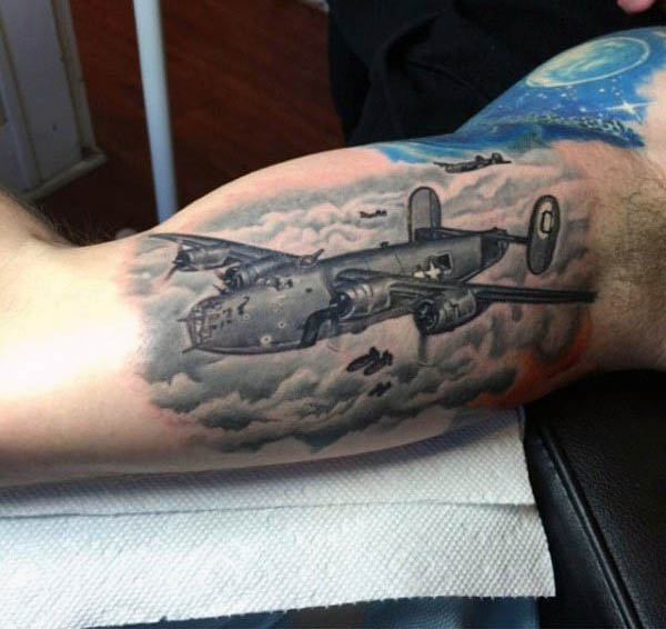 tatuaje avion 37