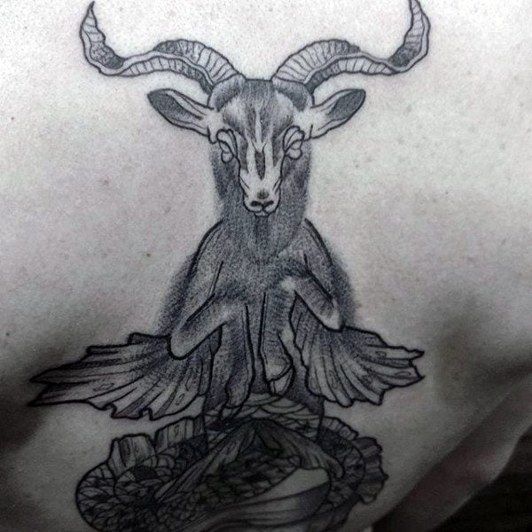 tatuaje capricornio 83