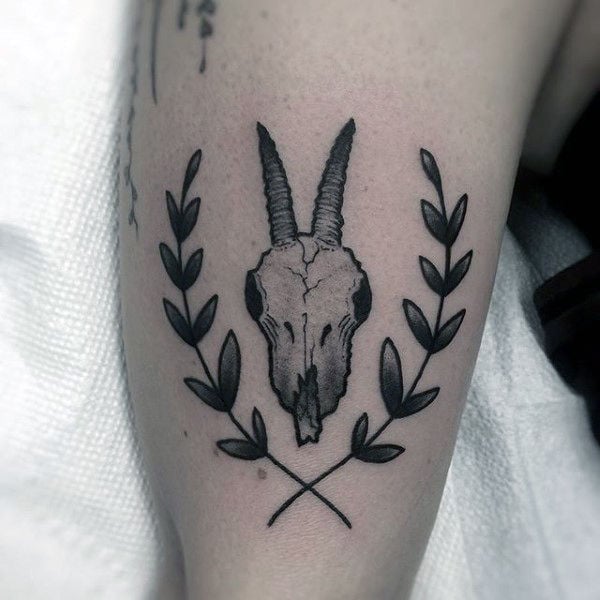tatuaje capricornio 87