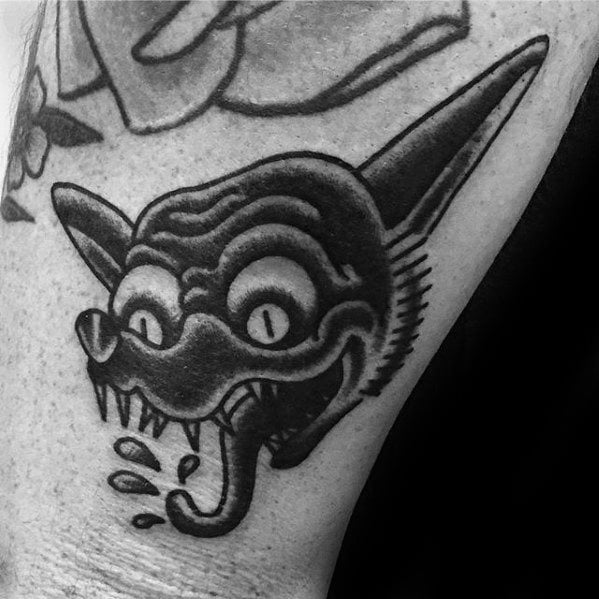 tatuaje coyote 93