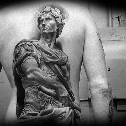 tatuaje estatua romana11