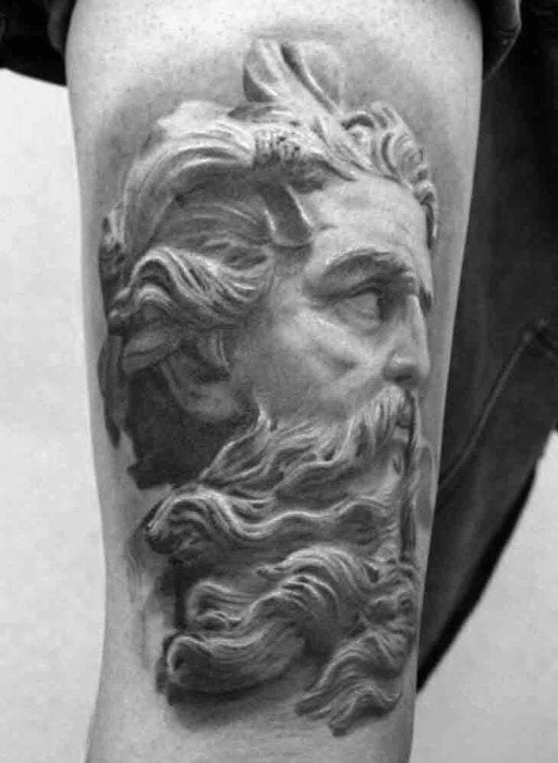 tatuaje estatua romana89