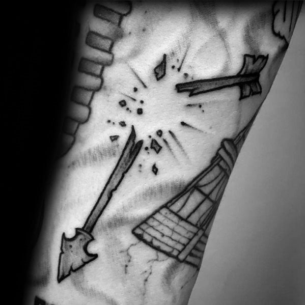 tatuaje flecha rota 15