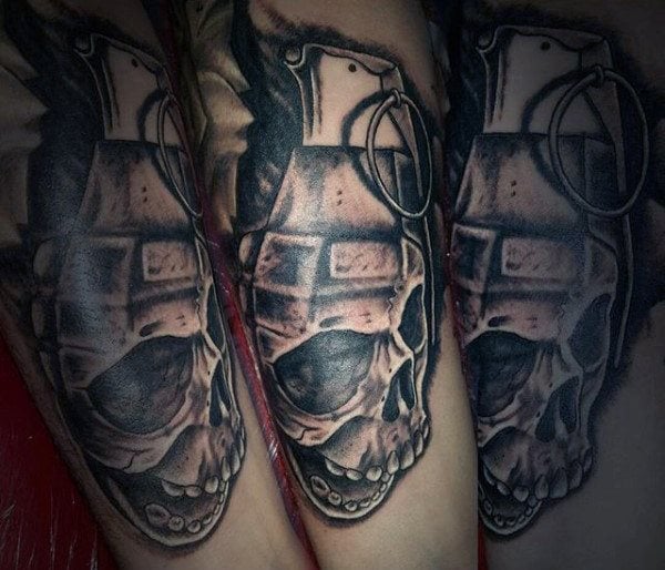 tatuaje granada 93