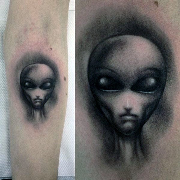 tatuaje alien 39
