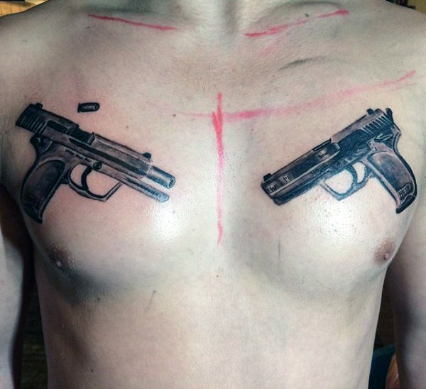 tatuaje pistola hombre 117