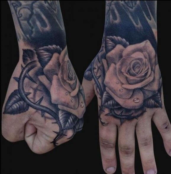tatuaje rosa 93