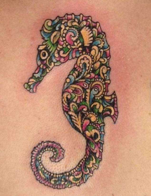 tatuaje caballito de mar 158