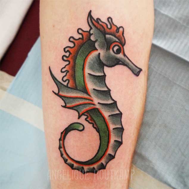 tatuaje caballito de mar 269