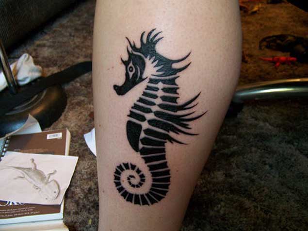 tatuaje caballito de mar 89