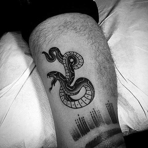 tatuaje serpiente 128