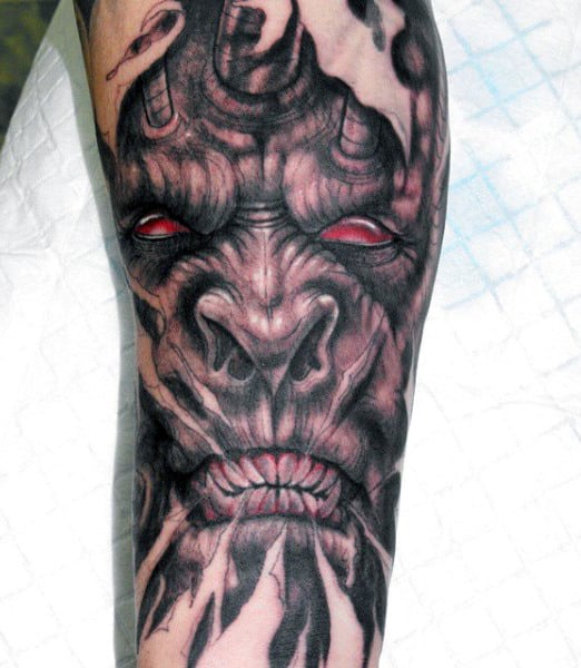 tatuaje demonio 126
