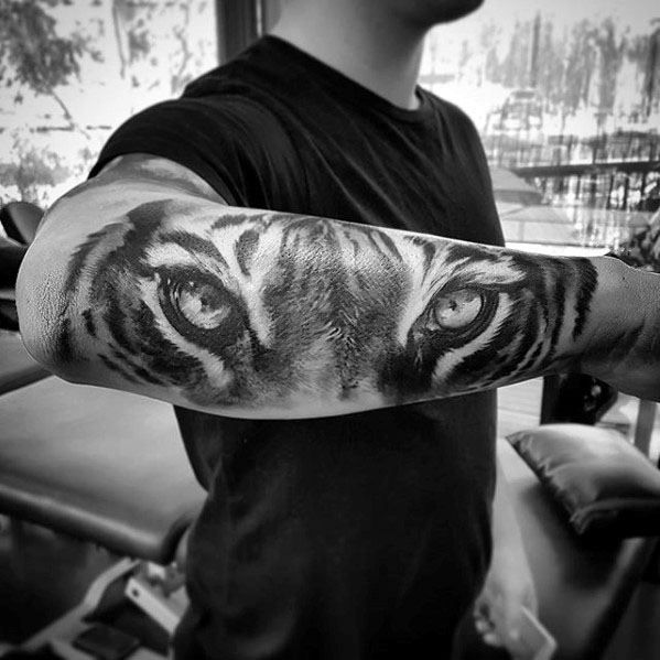 tatuaje ojos de tigre 27