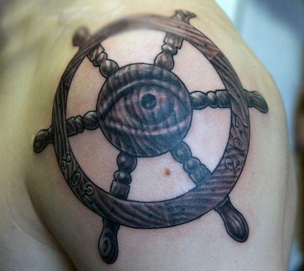 tatuaje timon barco 08