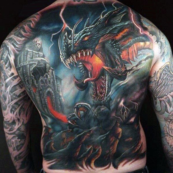 tatuaje dragon en espalda 22