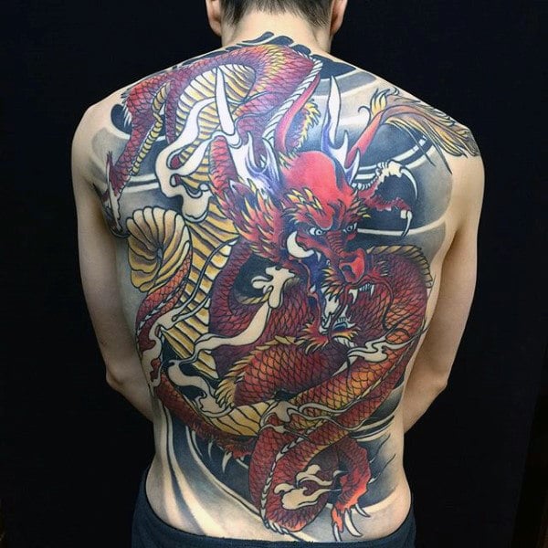 tatuaje dragon en espalda 88