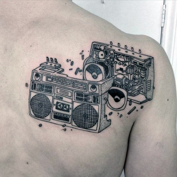 tatuaje radio antigua 20