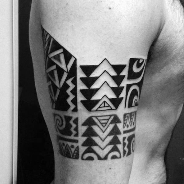 tatuaje brazalete tribal 43