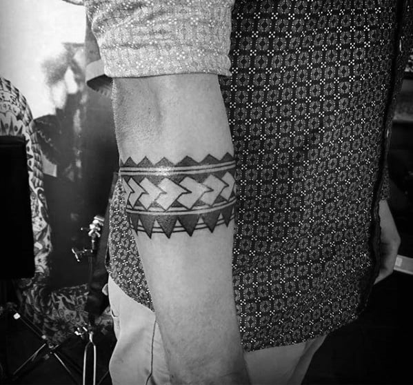 tatuaje brazalete tribal 63