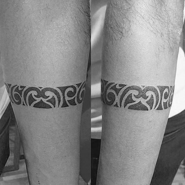 tatuaje brazalete tribal 81