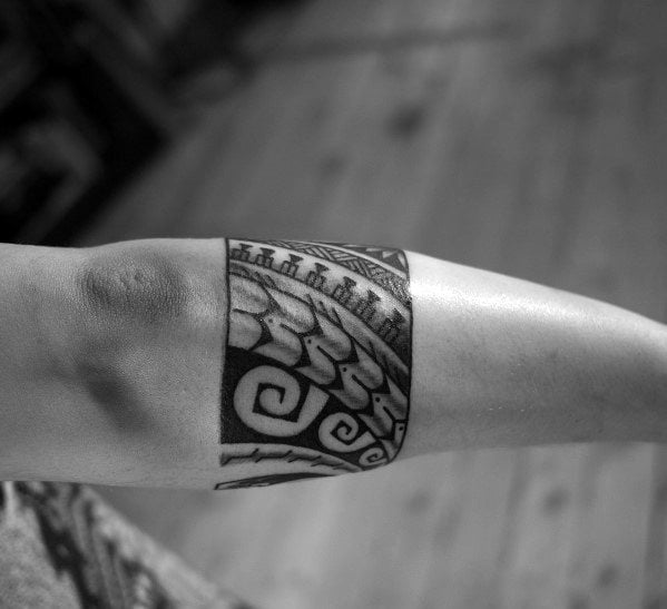 tatuaje brazalete tribal 97