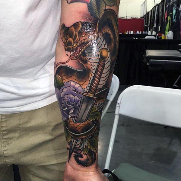tatuaje serpiente cobra 108