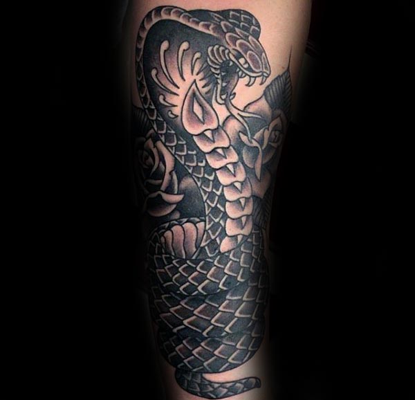 tatuaje serpiente cobra 15
