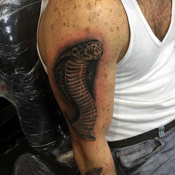 80 Tatuajes de cobras (Con el significado)