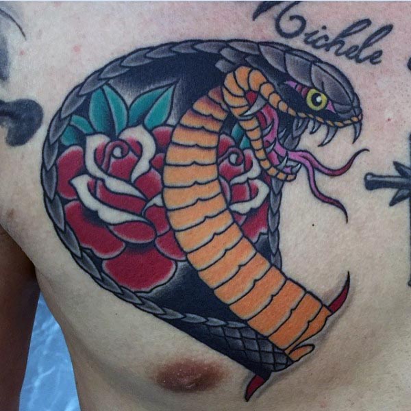 tatuaje serpiente cobra 222