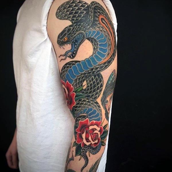 tatuaje serpiente cobra 228