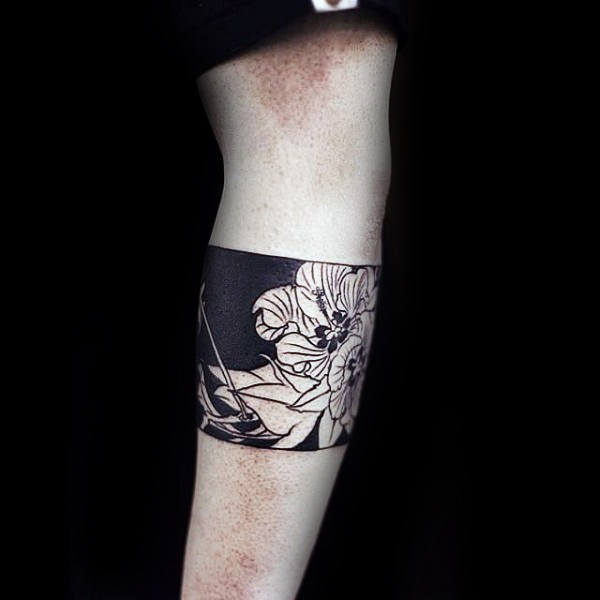 tatuaje flor de hibisco 171
