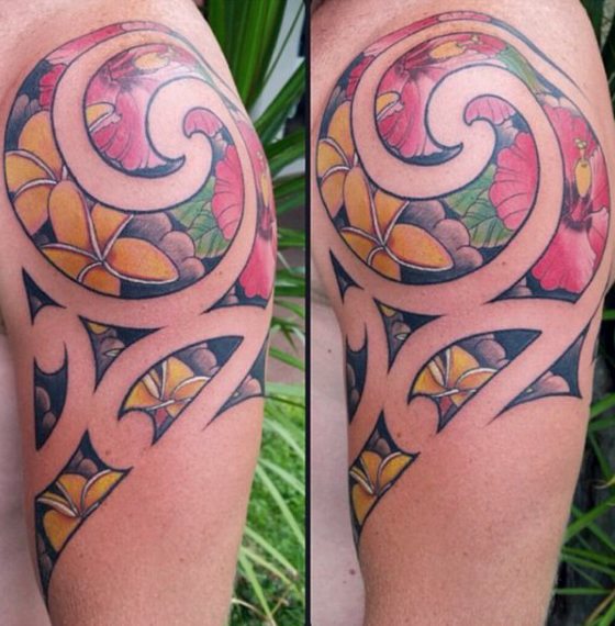 tatuaje flor de hibisco 222