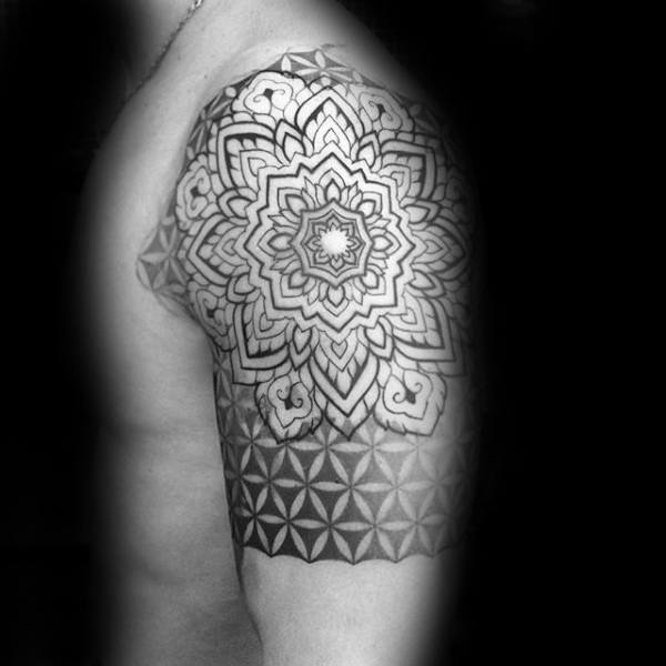 tatuaje flor de la vida 69