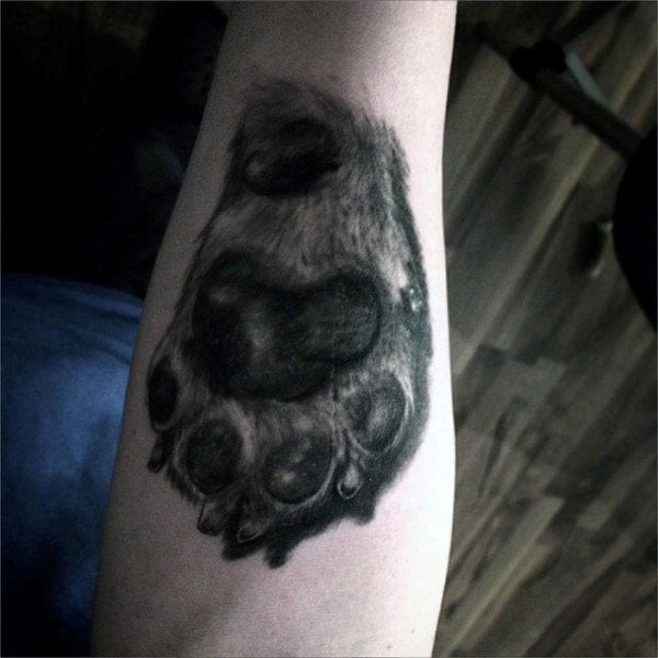 tatuaje huella pisada perro 06