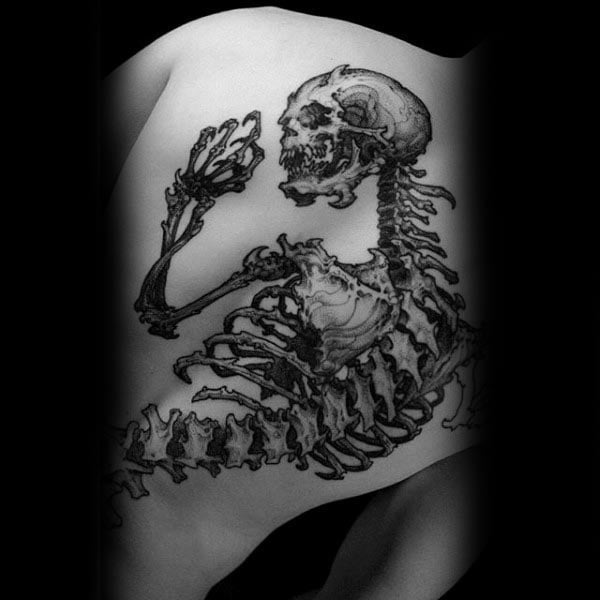 tatuaje huesos 96