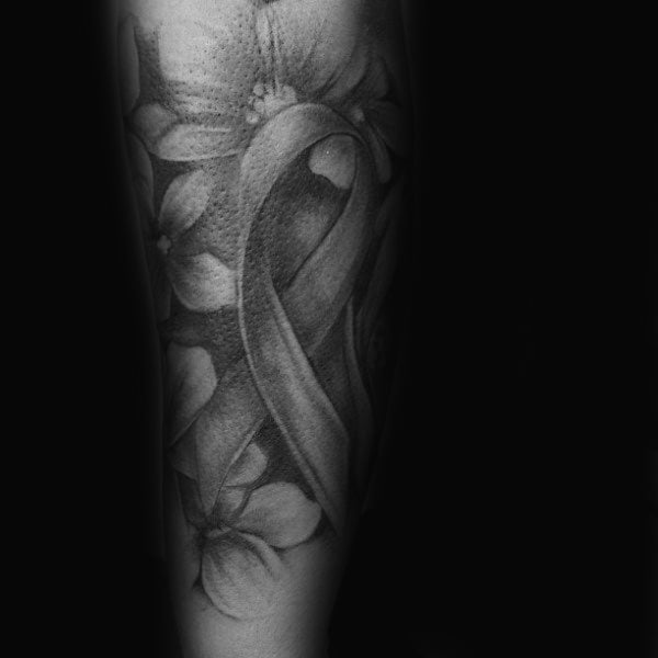 tatuaje lazo contra cancer 186