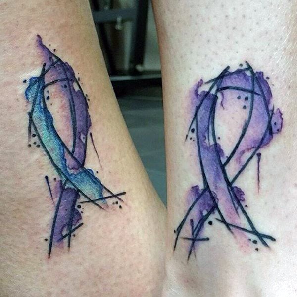 tatuaje lazo contra cancer 207