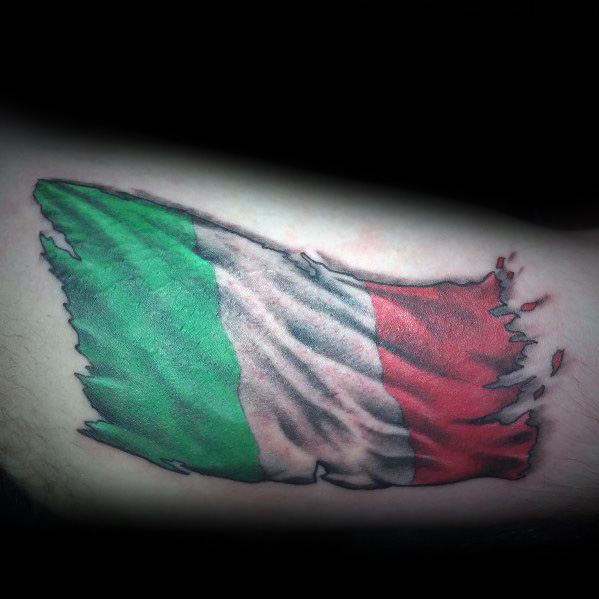 tatuaje bandera italiana 37