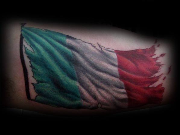 tatuaje bandera italiana 39