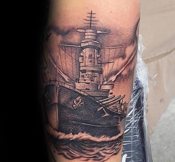 tatuaje barco guerra acorazado 27
